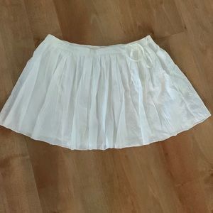 American Eagle Outfitters White Skirt Size 2